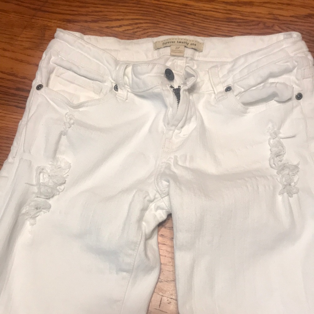 Stretch white jeans